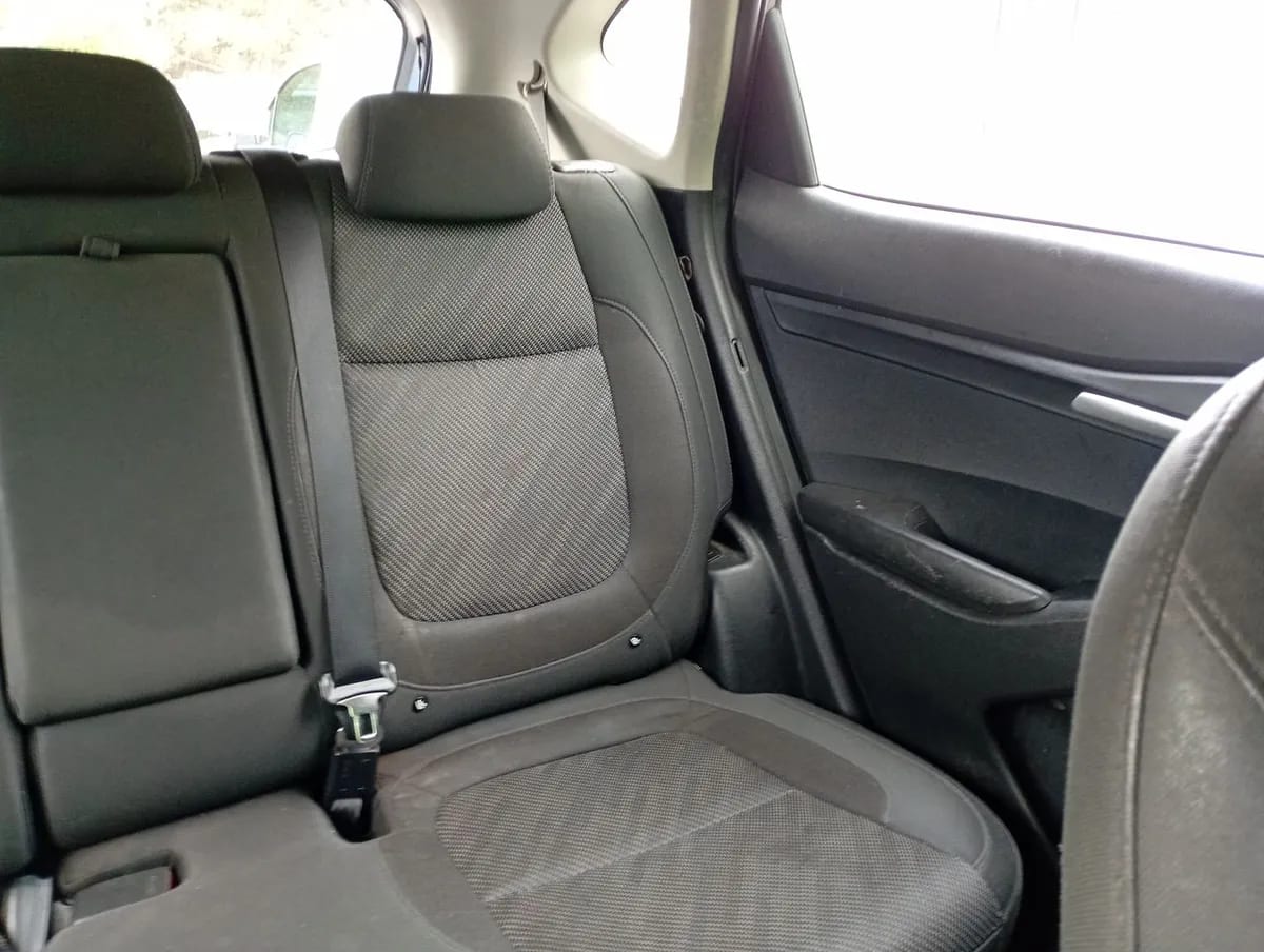 Kia Seltos 1.6 Ex 4x2 6mt 5p año 2021