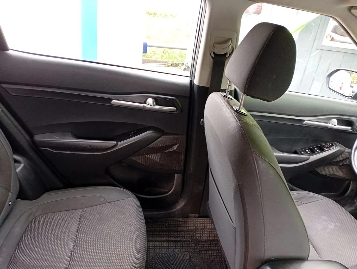 Kia Seltos 1.6 Ex 4x2 6mt 5p año 2021