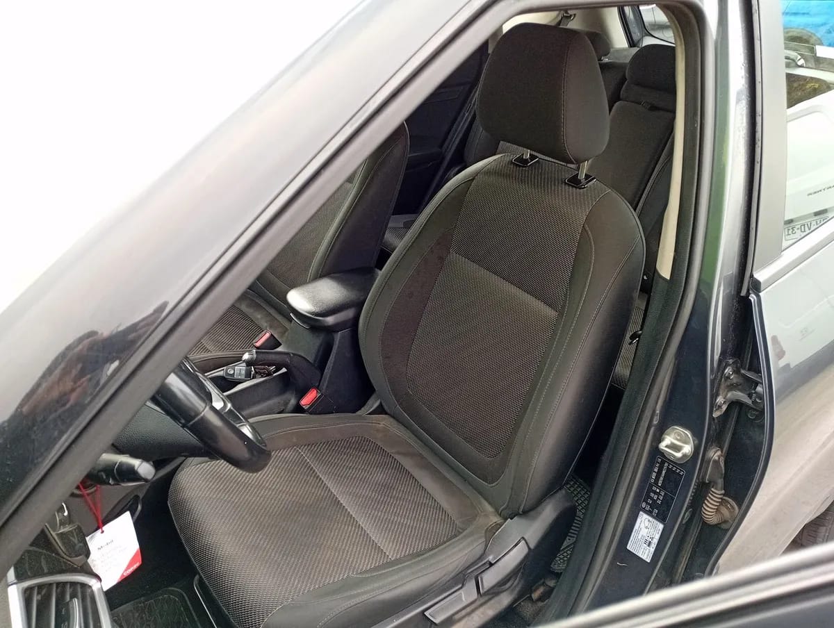 Kia Seltos 1.6 Ex 4x2 6mt 5p año 2021
