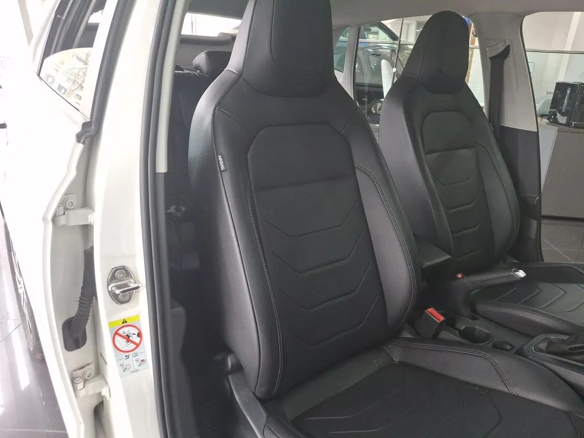 Volkswagen Polo 1.0t Highline 4x2 At6 5p año 2025