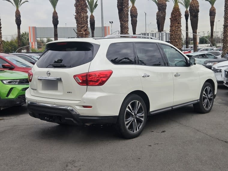 Nissan Pathfinder 4x4 3.5 Aut Cvt Exclucive año 2018