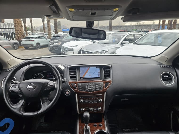 Nissan Pathfinder 4x4 3.5 Aut Cvt Exclucive año 2018