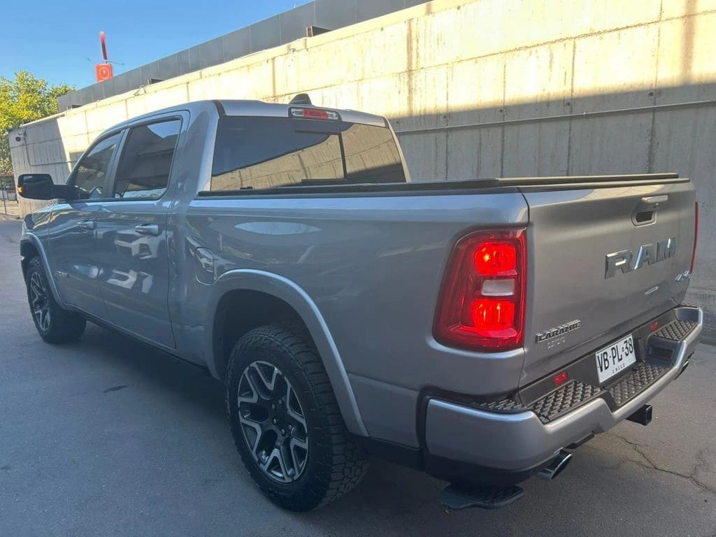 Ram 1500 Laramie 4x4 3.0t At año 2025