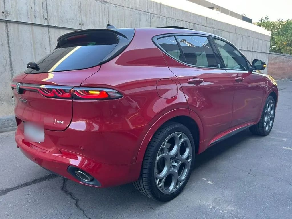 Alfa Romeo Tonale 1.3 Tributo Phev Hybrid 4x4 At 5p año 2025