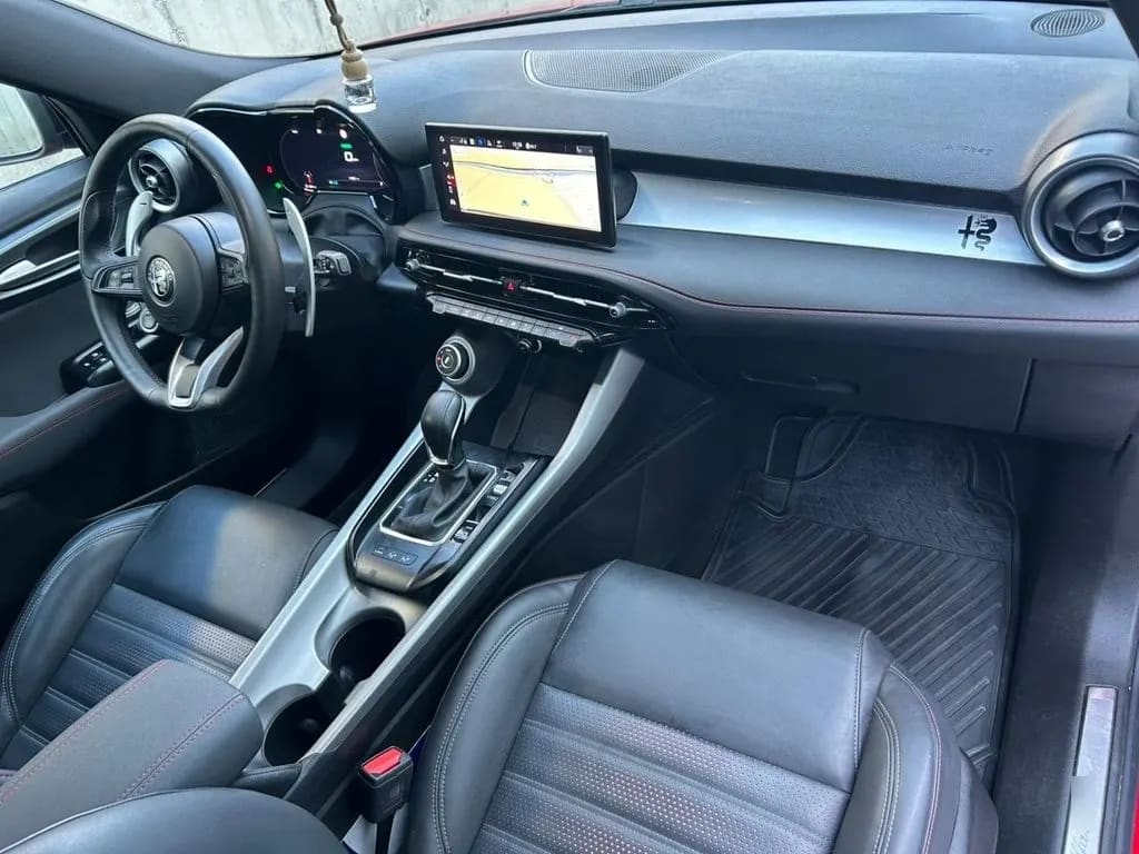 Alfa Romeo Tonale 1.3 Tributo Phev Hybrid 4x4 At 5p año 2025