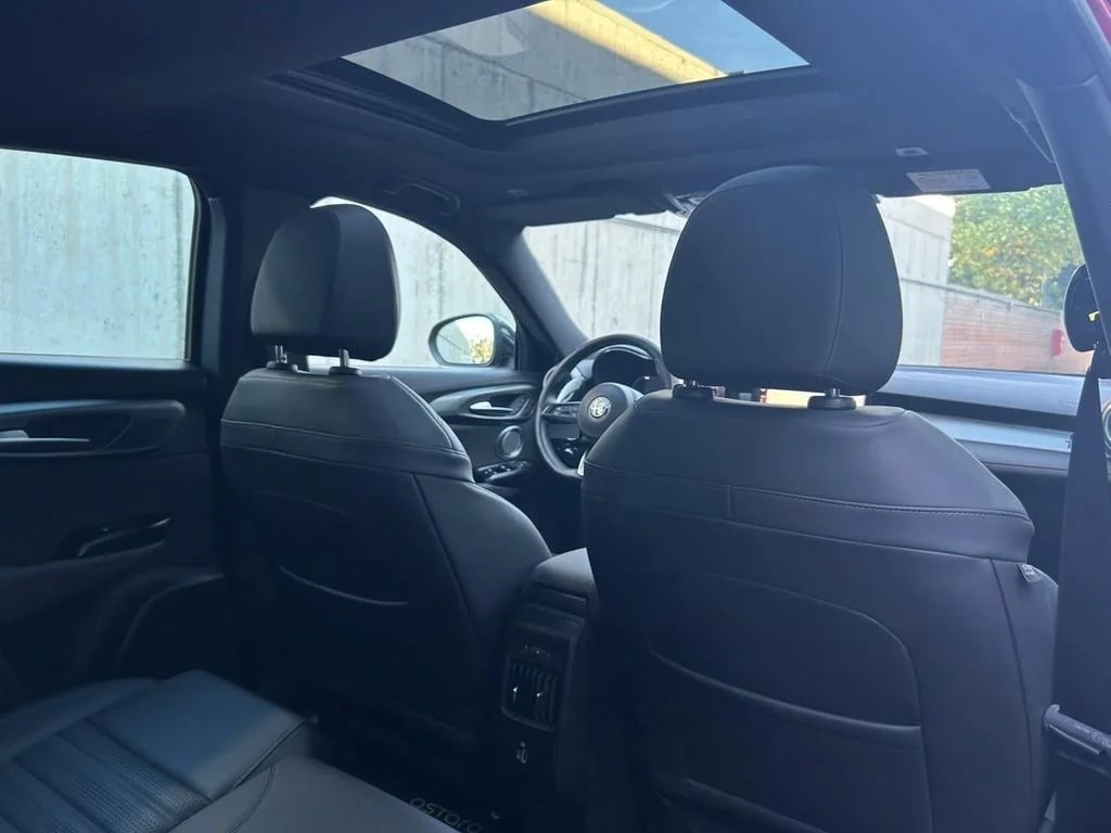 Alfa Romeo Tonale 1.3 Tributo Phev Hybrid 4x4 At 5p año 2025