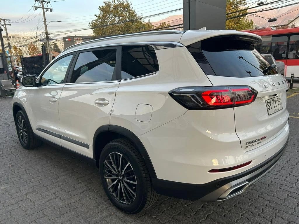 Chery Tiggo 8 Pro 1.5t Phev Hybrid 4x2 At 5p año 2024