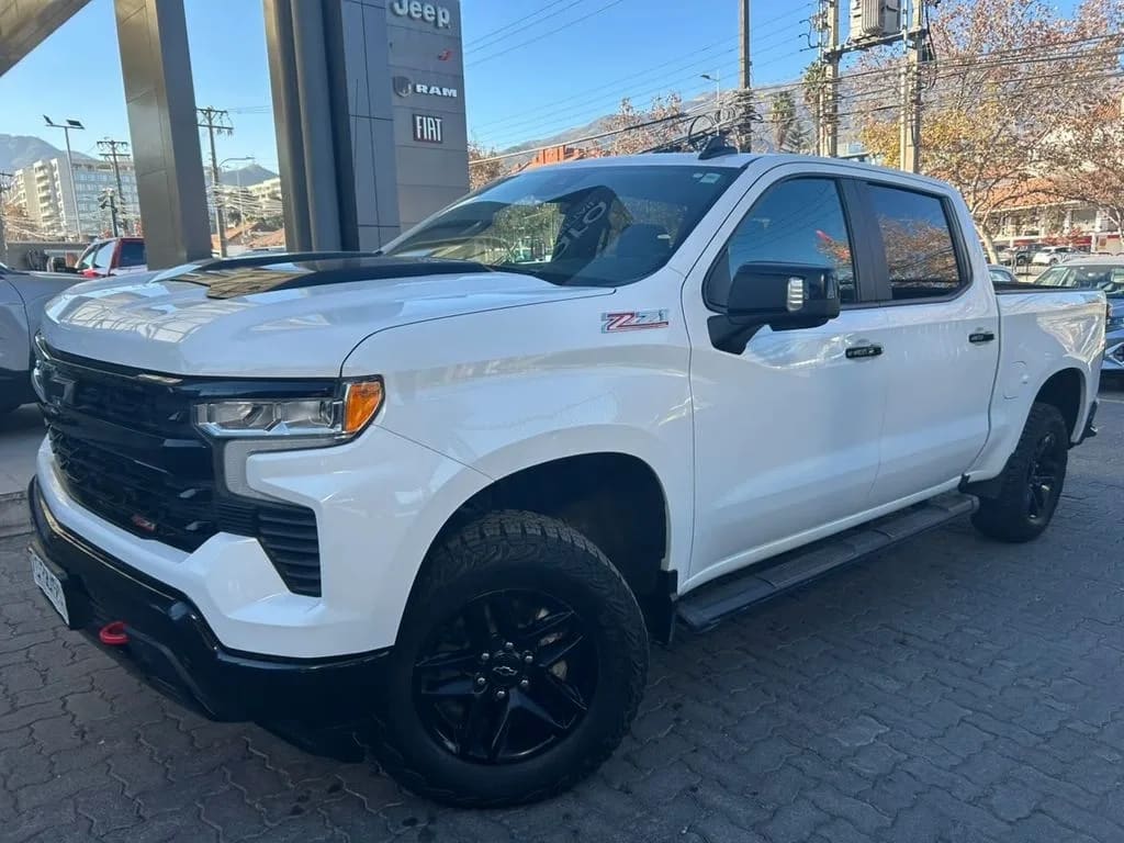 Chevrolet Silverado 6.2 Zr2 At 4x4 año 2024