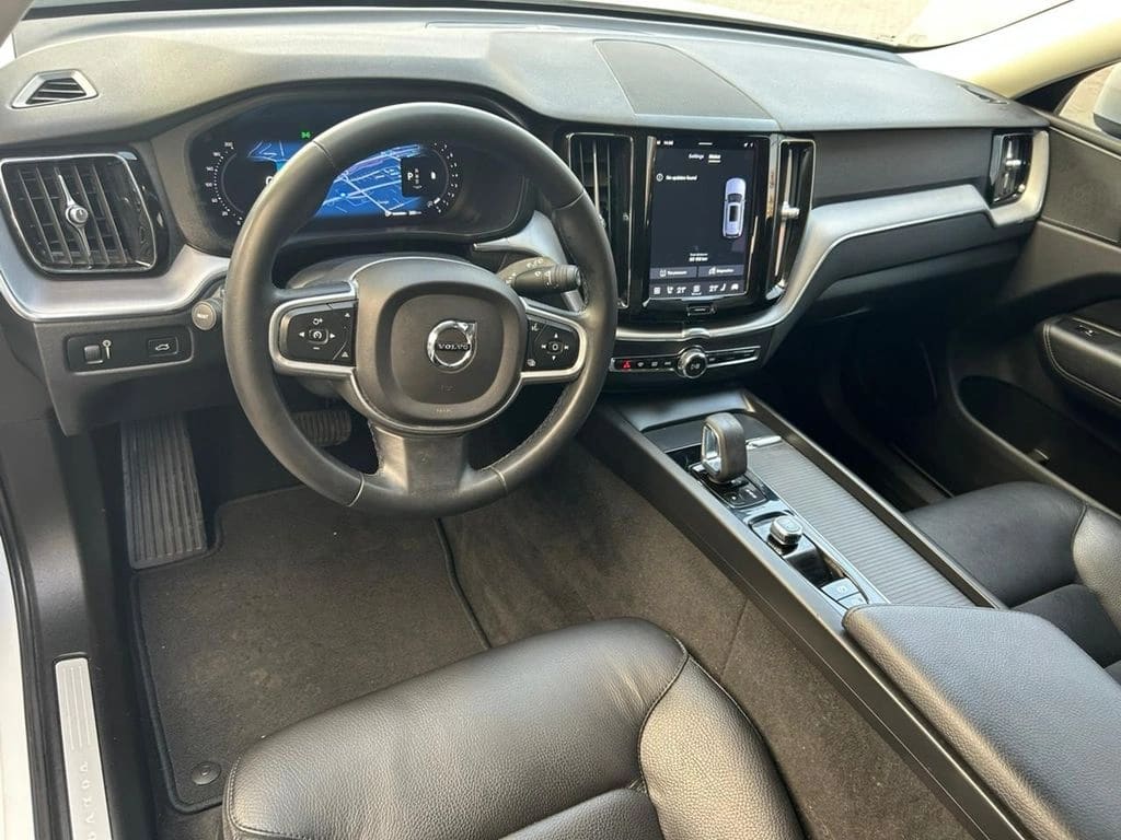 Volvo Xc60 2.0 B5 Momentum At 4x4 Hibrido año 2022