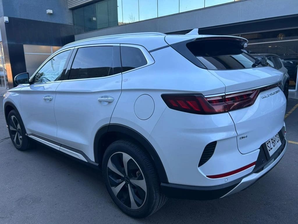 BYD Song Plus 1.5 Gs Hybrid 4x2 At 5p año 2024