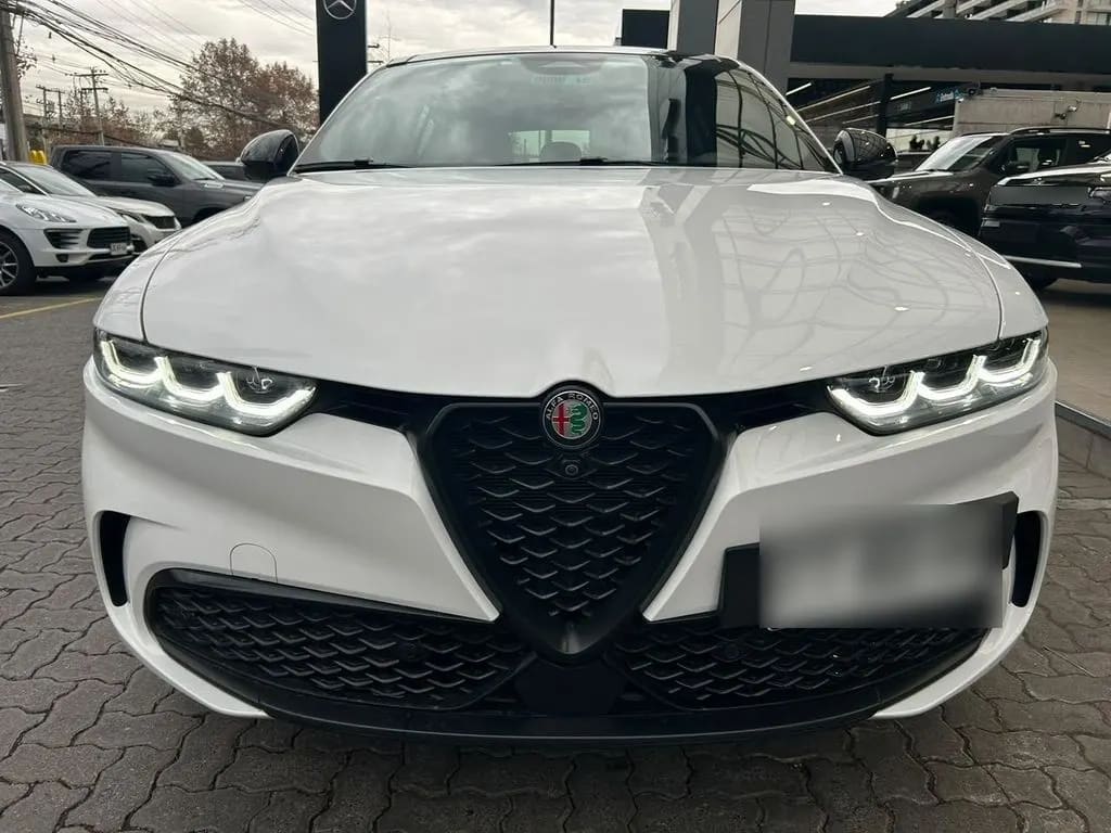 Alfa Romeo Tonale 1.3 Tributo Phev Hybrid 4x4 At 5p año 2025