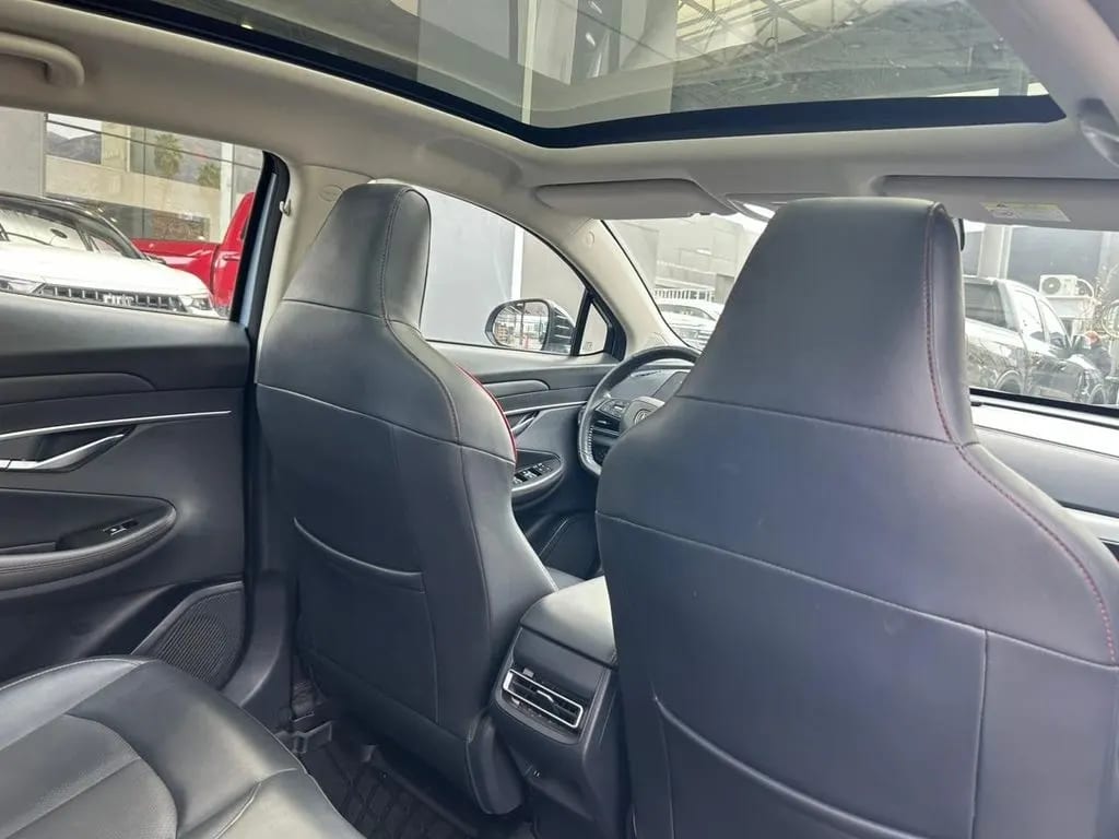 Changan Uni-T Elite 1.5 Aut año 2023