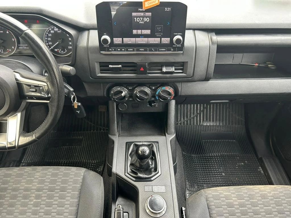 Mitsubishi L200 2.4 Katana Xrt Diesel 4x4 Dob. Cab. Euro6 Mt 4p año 2025