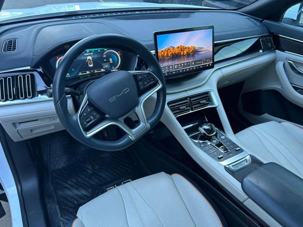 BYD Song Plus 1.5 Gs Hybrid 4x2 At 5p año 2024