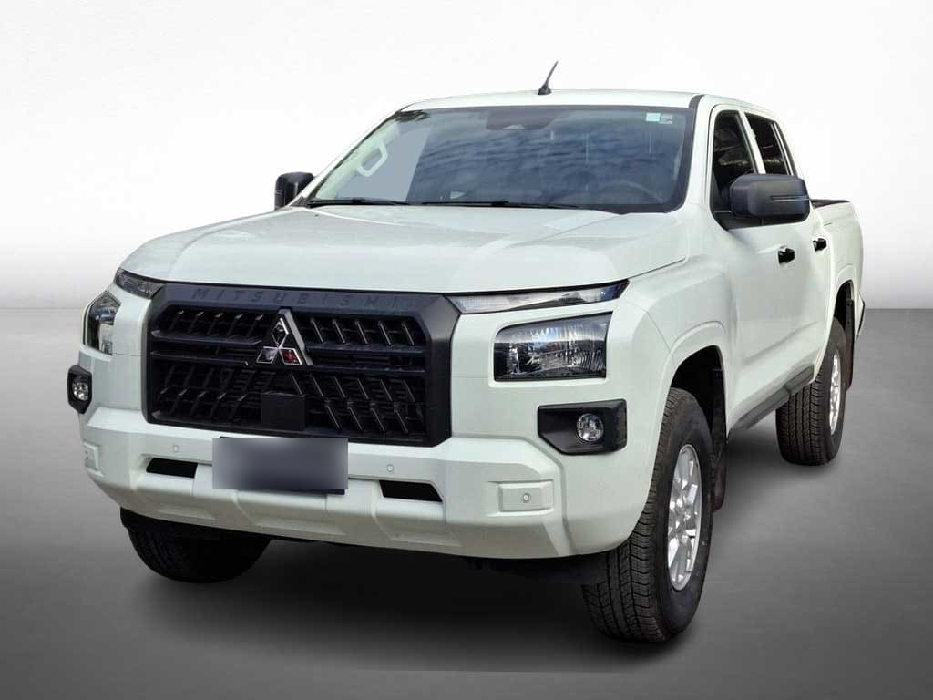 Mitsubishi L200 2.4 Dakar Xr Mt 4x4 Diesel año 2026