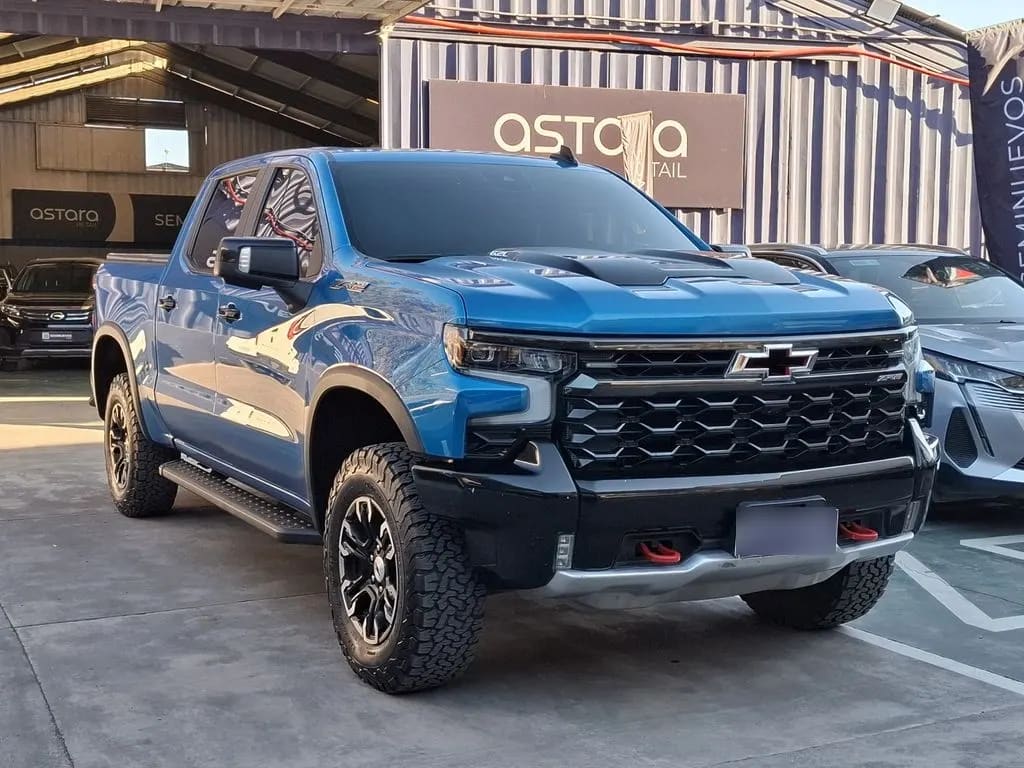 Chevrolet Silverado 6.2 Zr2 4x4 At 4p año 2024