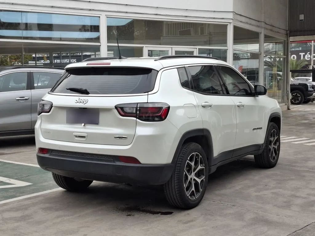 Jeep Compass 1.3 Longitude 4x2 At 5p año 2024