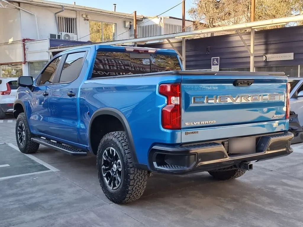 Chevrolet Silverado 6.2 Zr2 4x4 At 4p año 2024