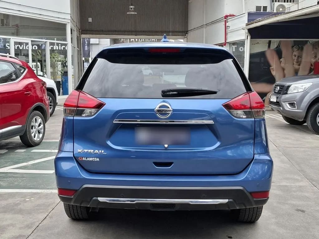 Nissan X-Trail 2.5 Sense 4x2 2row Cvt At 5p año 2021