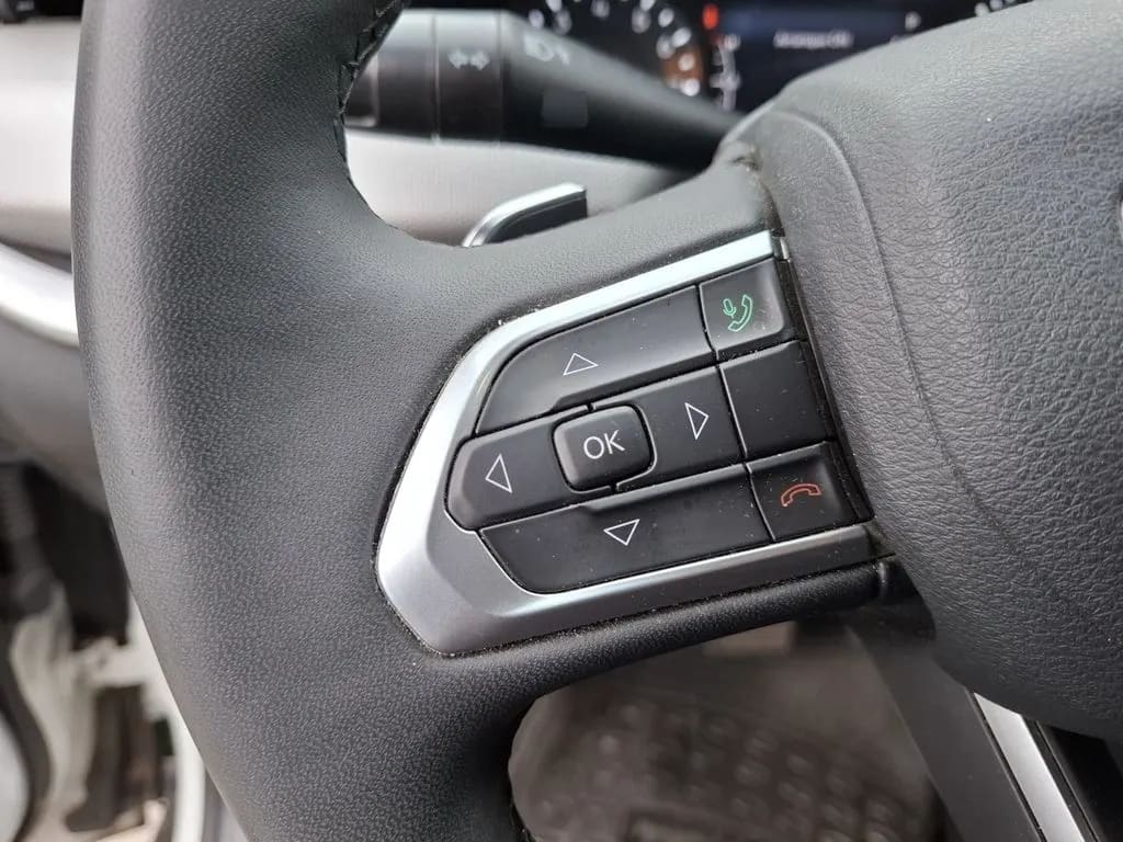 Jeep Compass 1.3 Longitude 4x2 At 5p año 2024