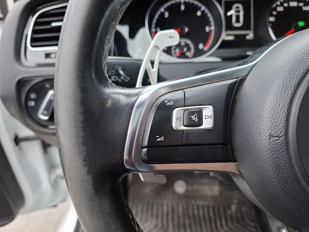 Volkswagen Golf 2.0 Tdi Highline Diesel 4x2 At 5p año 2018