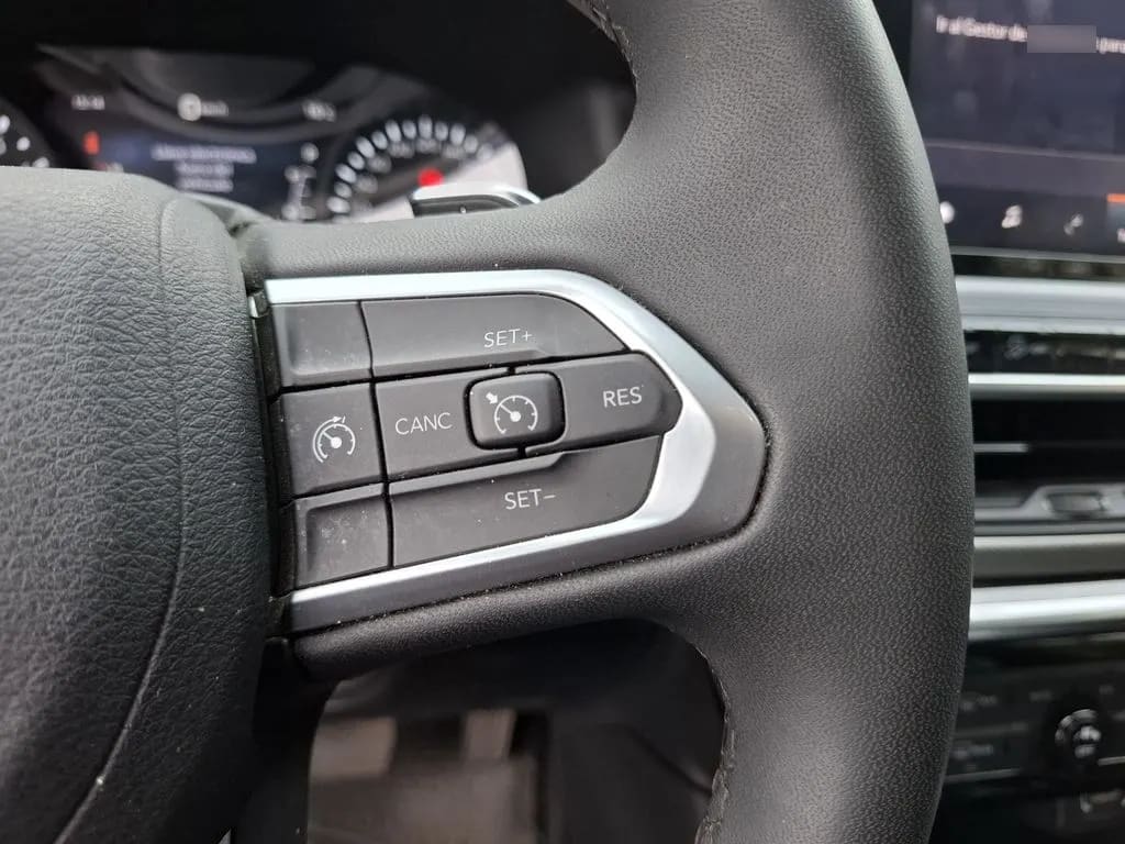 Jeep Compass 1.3 Longitude 4x2 At 5p año 2024