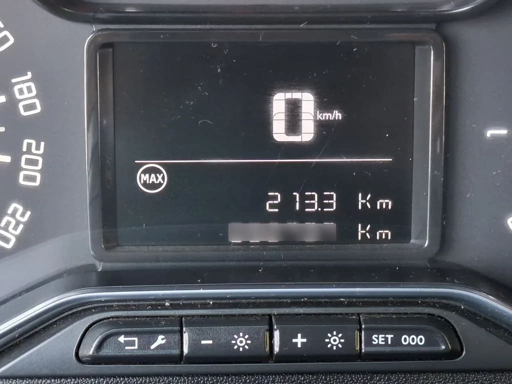 Citroen C3 1.5 Live Bluehdi Diesel 4x2 100 Ss Bvm Hb Mt 5p año 2021