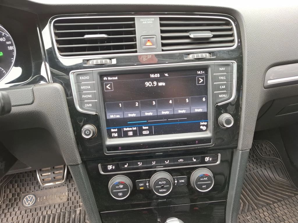 Volkswagen Golf 2.0 Tdi Highline Diesel 4x2 At 5p año 2018