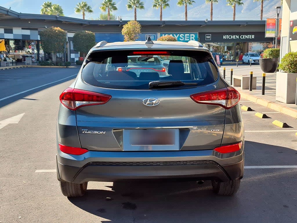 Hyundai Tucson 2.0 Plus Diesel 4x2 At 5p año 2018