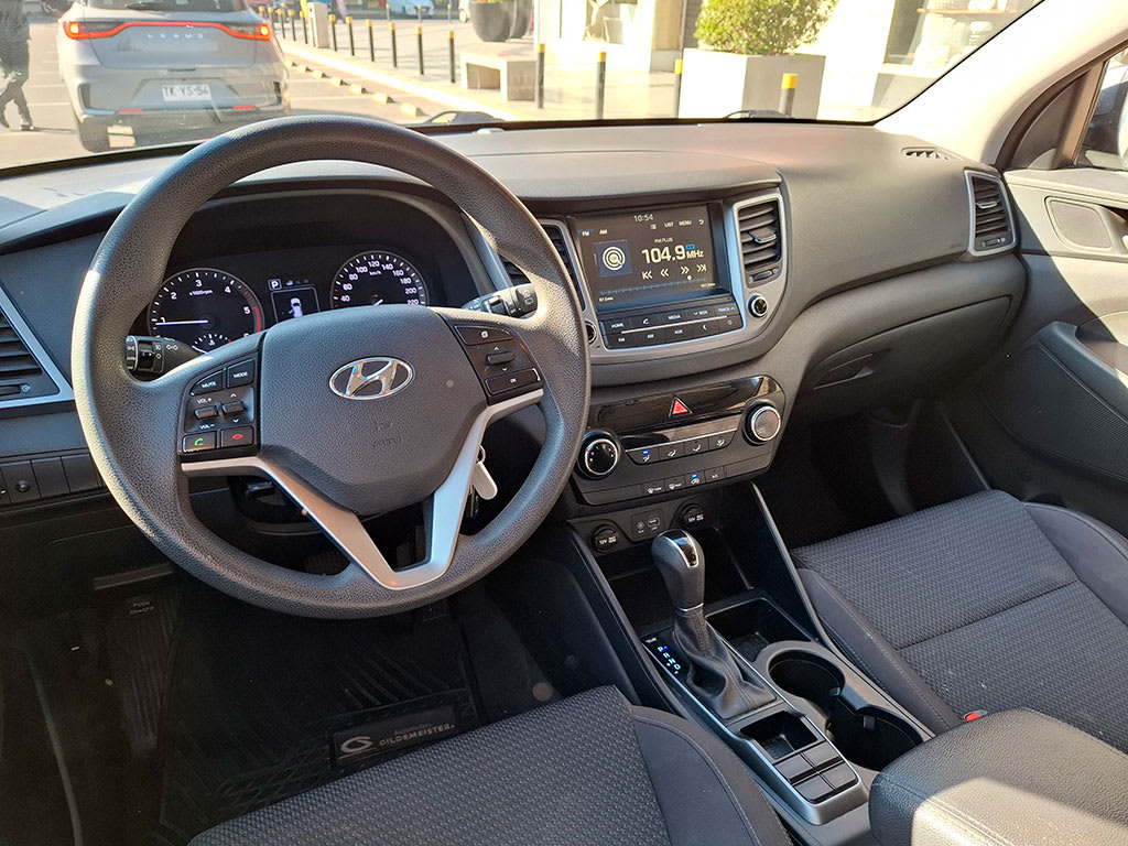 Hyundai Tucson 2.0 Plus Diesel 4x2 At 5p año 2018