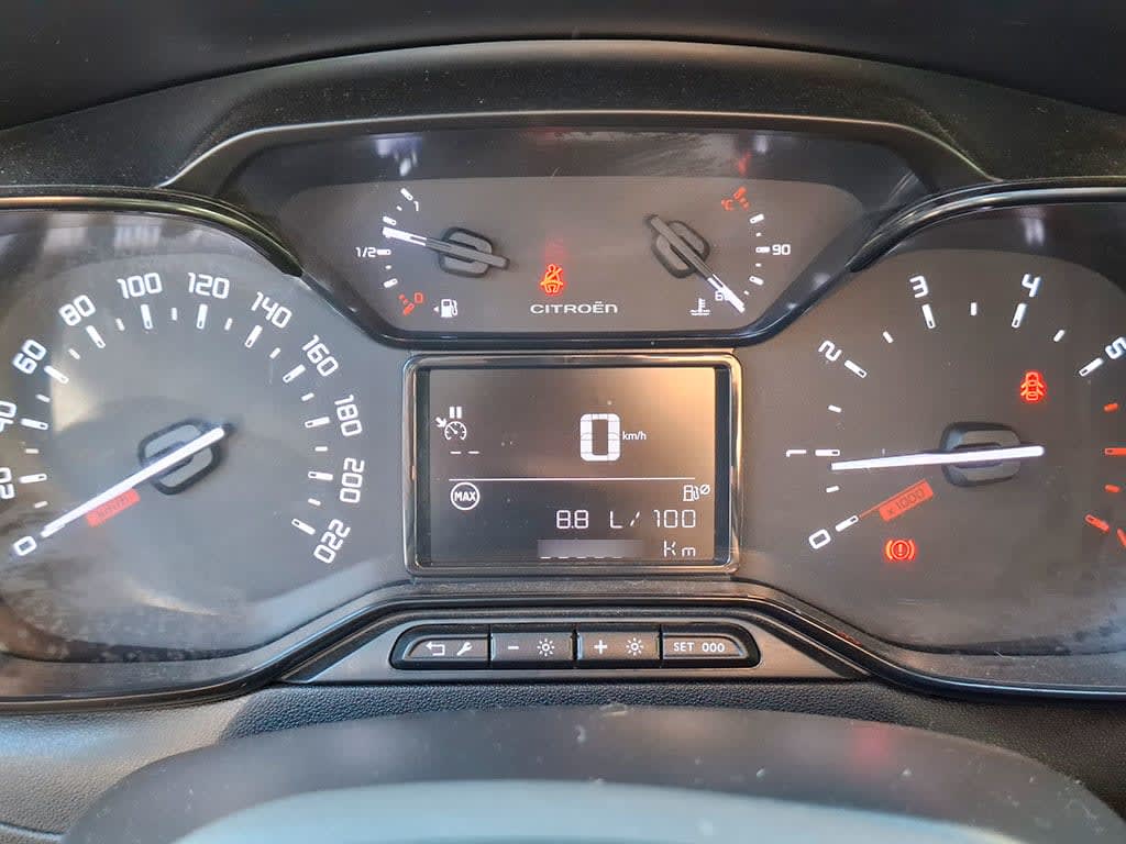 Citroen C3 1.5 Live Bluehdi Diesel 4x2 Hb 100 Ss Bvm6 Mt 5p año 2024