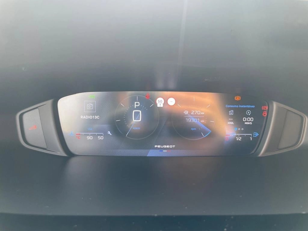 Peugeot 308 1.2 Allure Pack Puretech 130 4x2 Eat8 5p año 2024