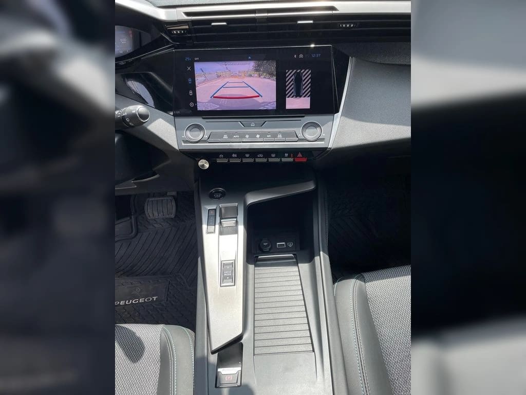 Peugeot 308 1.2 Allure Pack Puretech 130 4x2 Eat8 5p año 2024