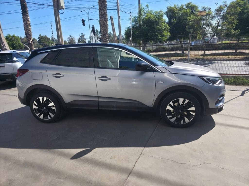 Opel Grandland X Innovation 1.6t año 2020