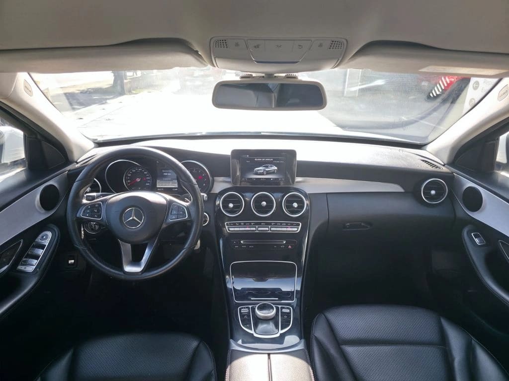 Mercedes-Benz C 180 C 180 año 2017