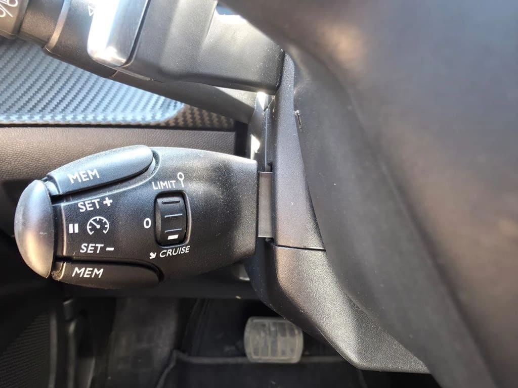 Peugeot 2008 Allure 130 1.2 Aut año 2024
