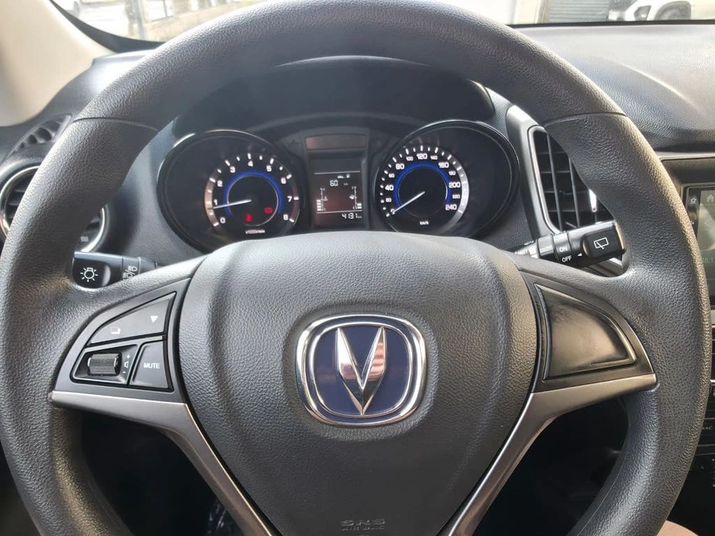 Changan Cs15 1.5 Comfort Mt año 2025