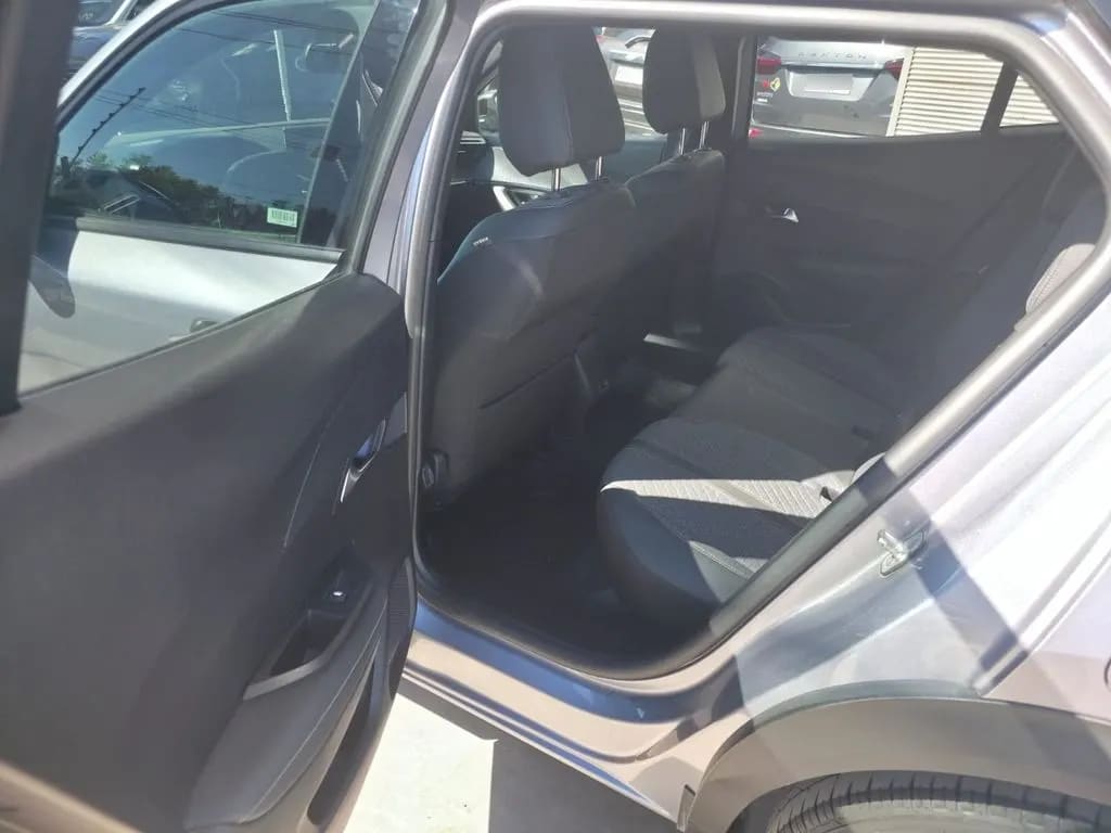 Peugeot 2008 Allure 130 1.2 Aut año 2024