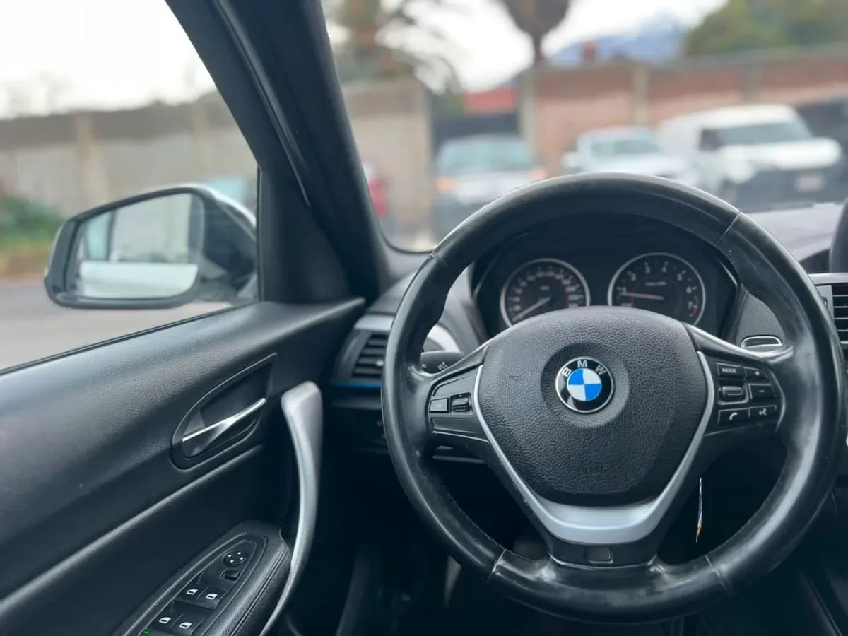 BMW 116 1.6 Sport Mt año 2014