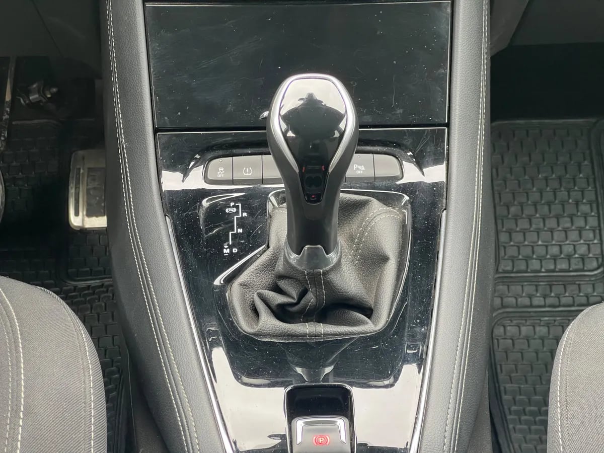 Opel Grandland 1.6 Aut año 2021
