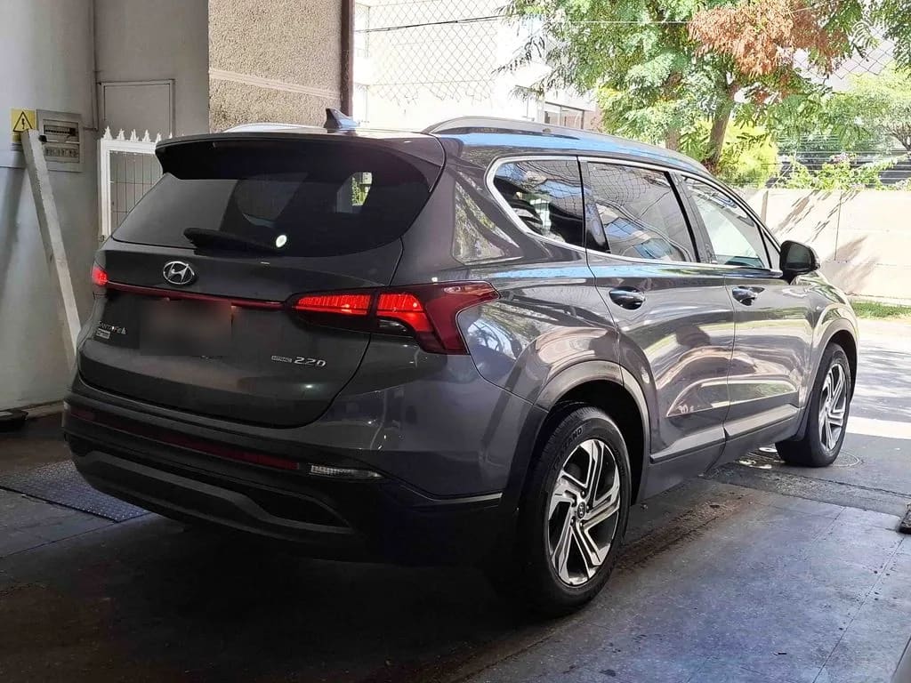 Hyundai Santa Fe 2.5 año 2022