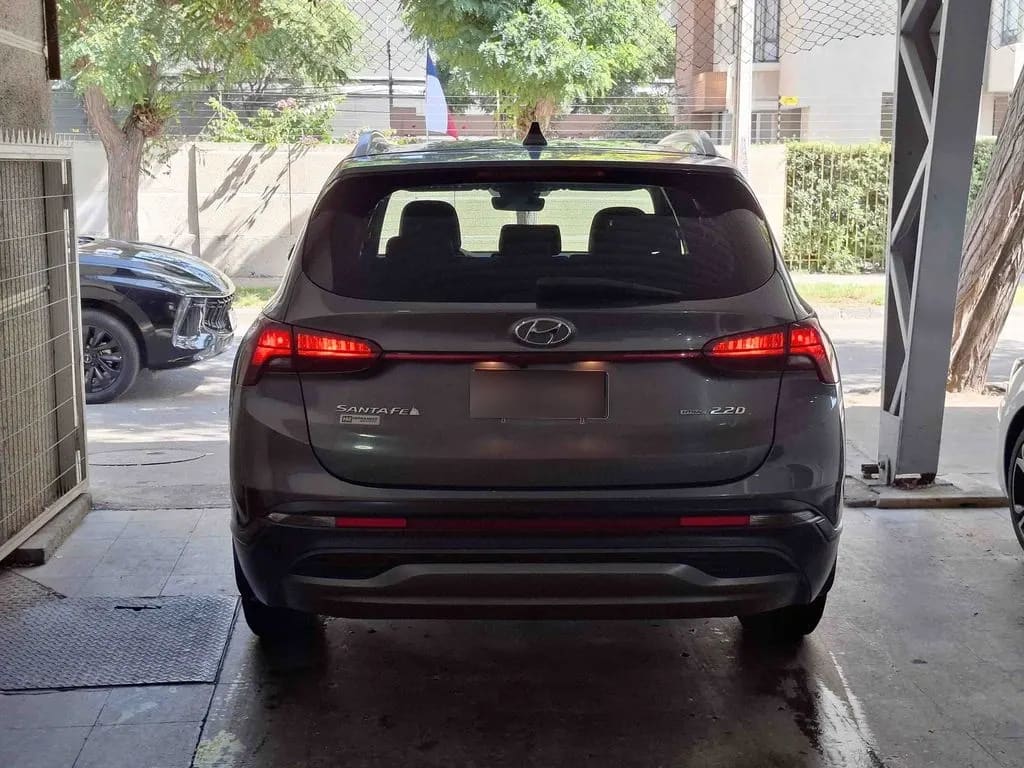 Hyundai Santa Fe 2.5 año 2022