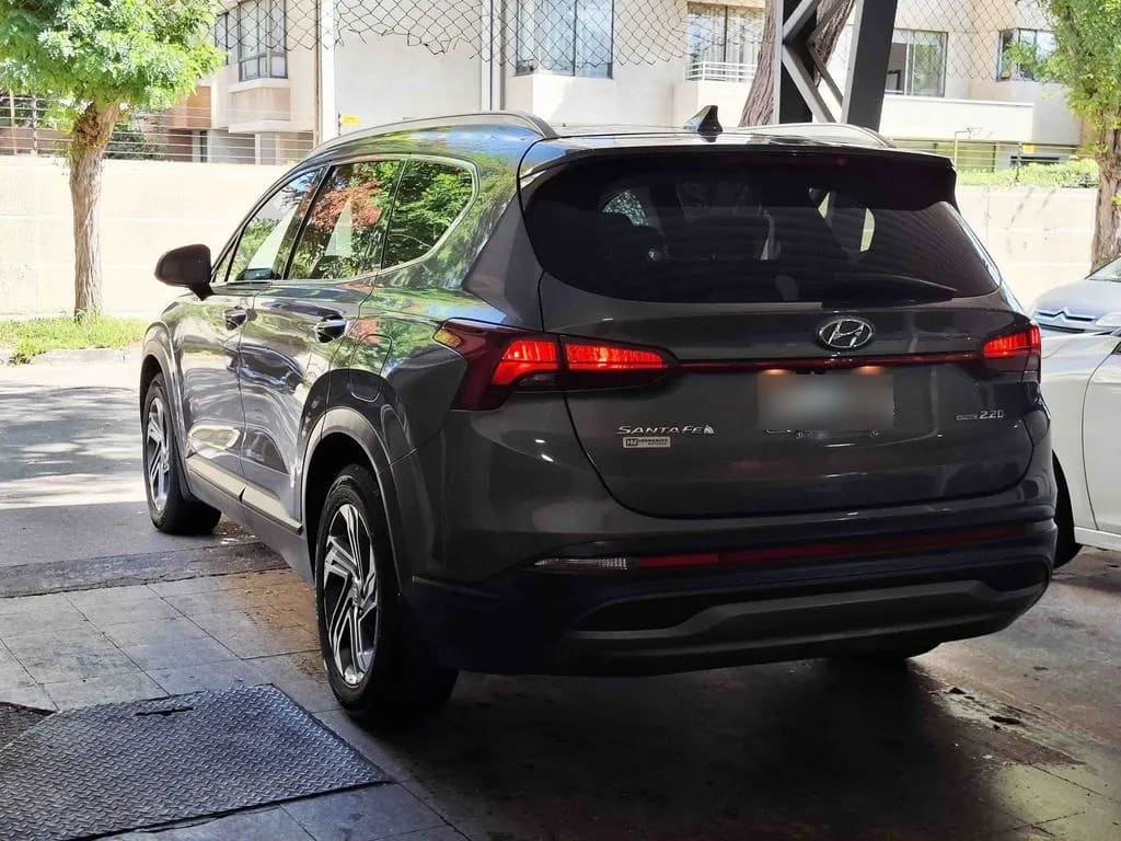 Hyundai Santa Fe 2.5 año 2022
