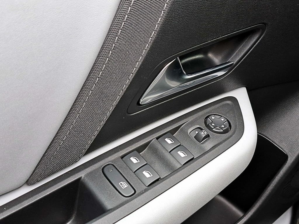Citroen C4 1.2 At año 2025
