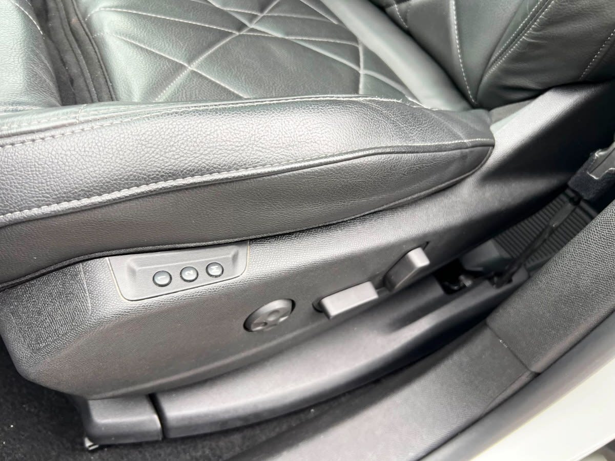 DS Automobiles Ds 7 Crossback Rivoli Hdi 2.0 año 2023