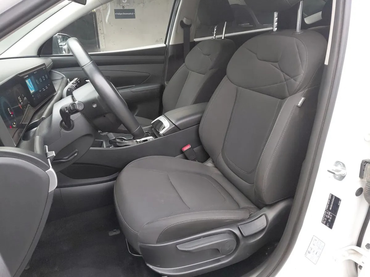 Hyundai Tucson 2.0 Nx4 Plus Fl Diesel 4wd At 5p año 2025
