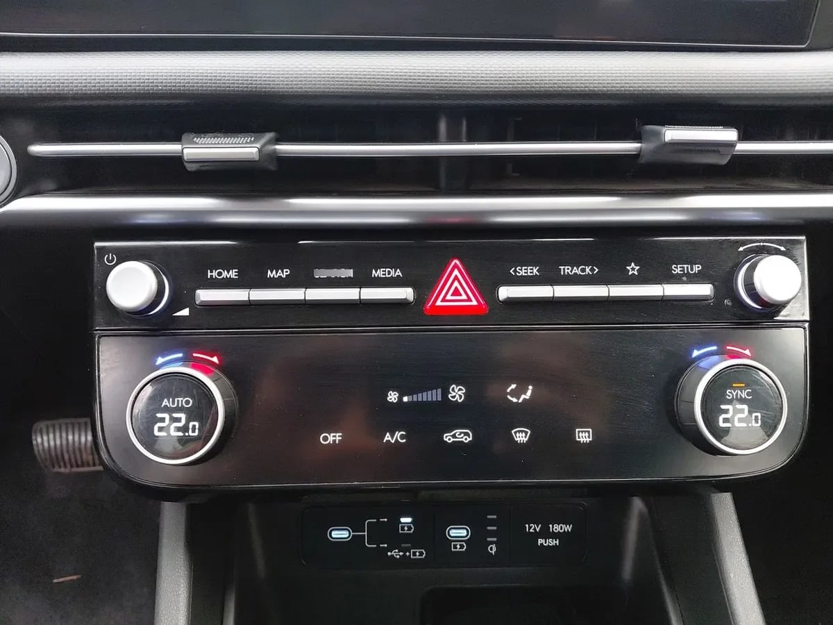 Hyundai Tucson 2.0 Nx4 Plus Fl Diesel 4wd At 5p año 2025