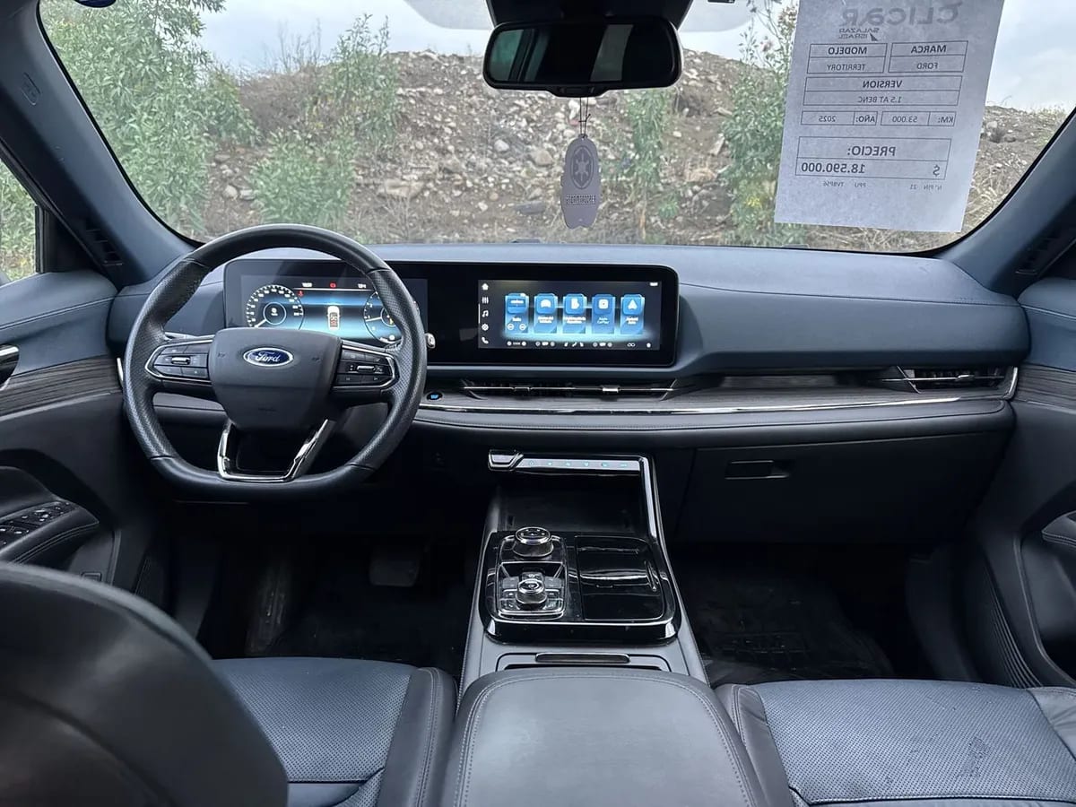 Ford Territory 1.5 Titanium 4x2 At 5p año 2025
