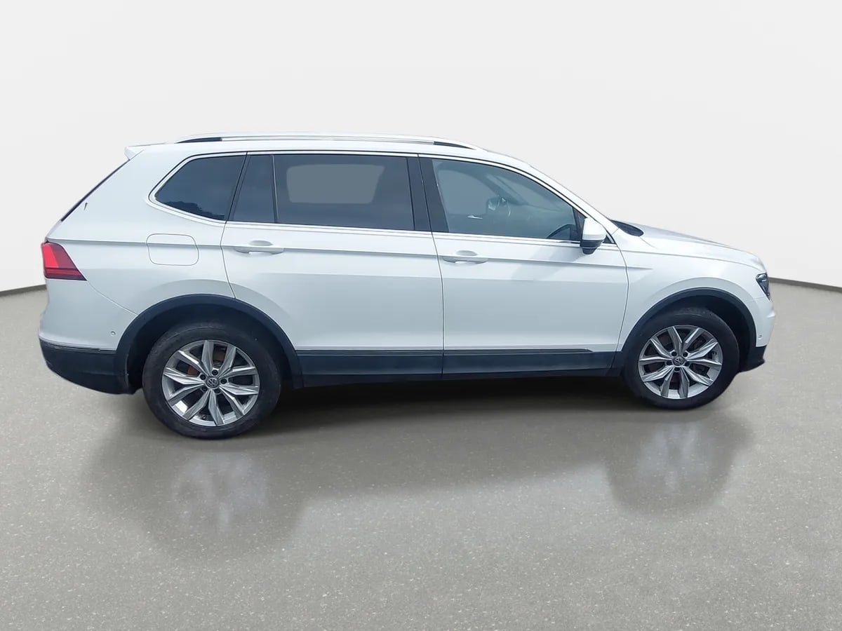 Volkswagen Tiguan 2.0 Tsi Limited 4motion 4x4 At 5p año 2019