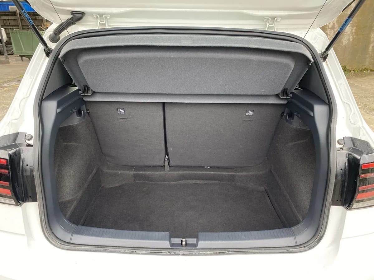 Volkswagen T-Cross 1.0 Tsi Trendline 4x2 5mt 5p año 2024